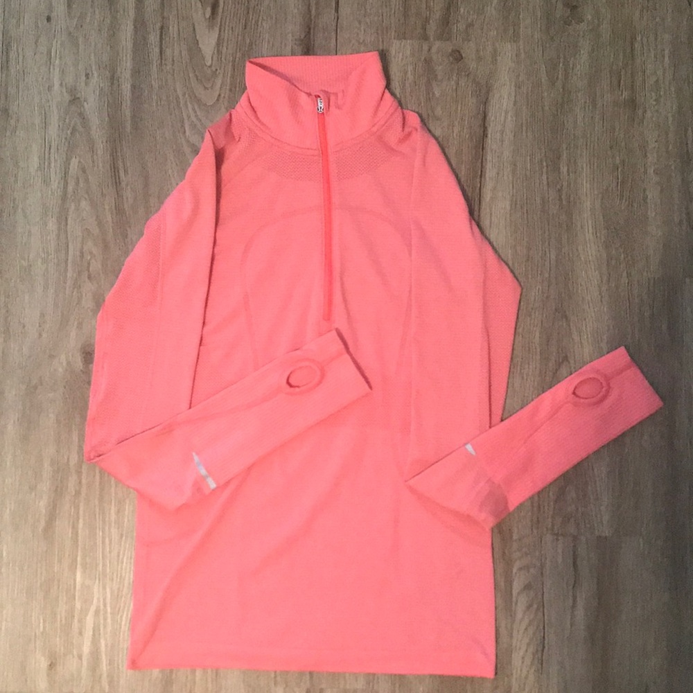 Lululemon 1/4 zip long sleeve shirt